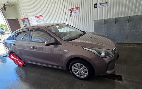 KIA Rio IV, 2018 год, 1 400 000 рублей, 6 фотография