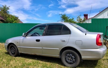 Hyundai Accent II, 2005 год, 300 000 рублей, 3 фотография