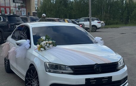 Volkswagen Jetta VI, 2016 год, 1 000 000 рублей, 14 фотография