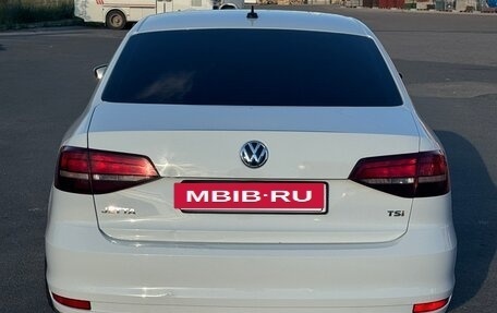 Volkswagen Jetta VI, 2016 год, 1 000 000 рублей, 19 фотография