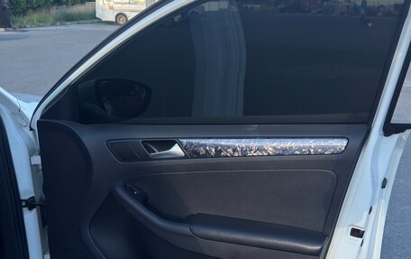 Volkswagen Jetta VI, 2016 год, 1 000 000 рублей, 25 фотография