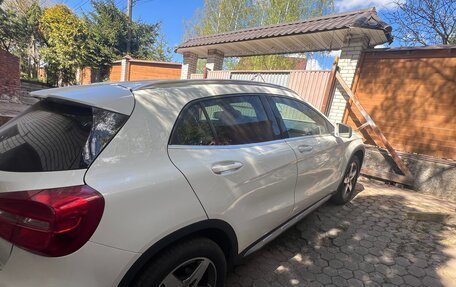 Mercedes-Benz GLA, 2015 год, 2 200 000 рублей, 15 фотография