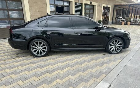 Volkswagen Passat B8 рестайлинг, 2017 год, 1 750 000 рублей, 8 фотография