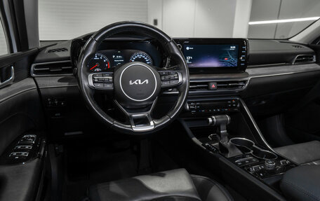 KIA K5, 2022 год, 3 050 000 рублей, 7 фотография