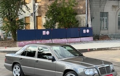 Mercedes-Benz E-Класс, 1993 год, 1 290 000 рублей, 1 фотография