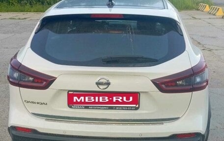 Nissan Qashqai, 2022 год, 2 500 000 рублей, 2 фотография