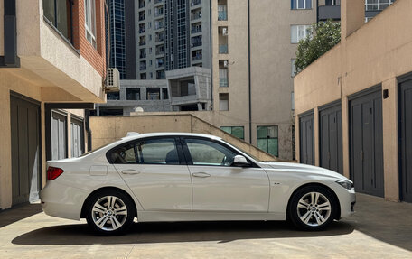 BMW 3 серия, 2013 год, 1 590 000 рублей, 19 фотография