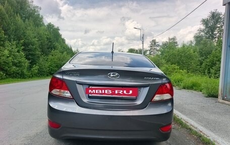 Hyundai Solaris II рестайлинг, 2014 год, 400 000 рублей, 4 фотография