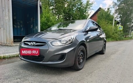 Hyundai Solaris II рестайлинг, 2014 год, 400 000 рублей, 5 фотография