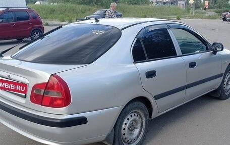 Mitsubishi Carisma I, 2002 год, 320 000 рублей, 4 фотография