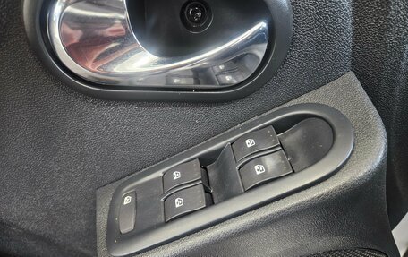Nissan Terrano III, 2015 год, 1 095 000 рублей, 15 фотография