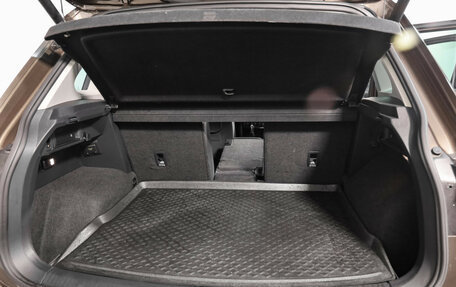 Volkswagen Tiguan II, 2018 год, 2 469 000 рублей, 30 фотография