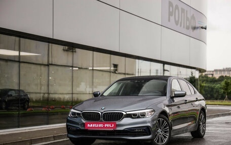 BMW 5 серия, 2019 год, 3 399 000 рублей, 2 фотография