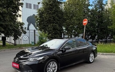 Toyota Camry, 2019 год, 2 400 000 рублей, 1 фотография