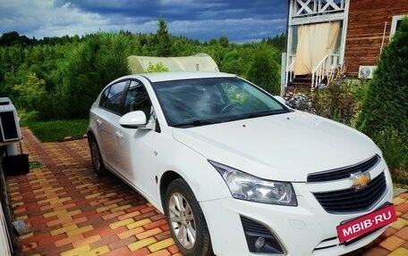 Chevrolet Cruze II, 2013 год, 900 000 рублей, 2 фотография