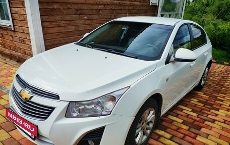 Chevrolet Cruze II, 2013 год, 900 000 рублей, 3 фотография