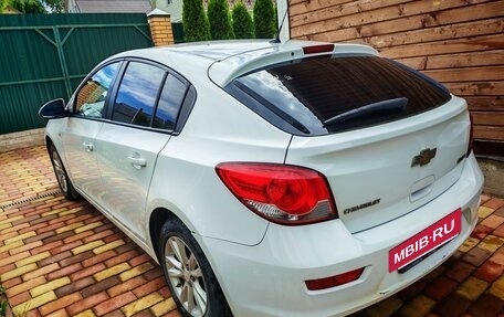 Chevrolet Cruze II, 2013 год, 900 000 рублей, 6 фотография