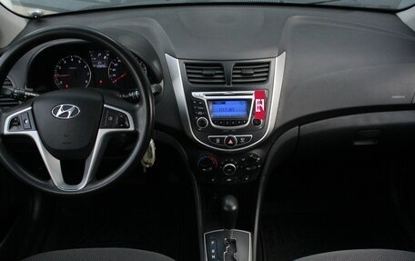 Hyundai Solaris II рестайлинг, 2013 год, 860 000 рублей, 9 фотография