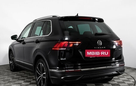 Volkswagen Tiguan II, 2020 год, 2 899 000 рублей, 8 фотография