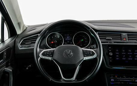 Volkswagen Tiguan II, 2020 год, 2 899 000 рублей, 13 фотография