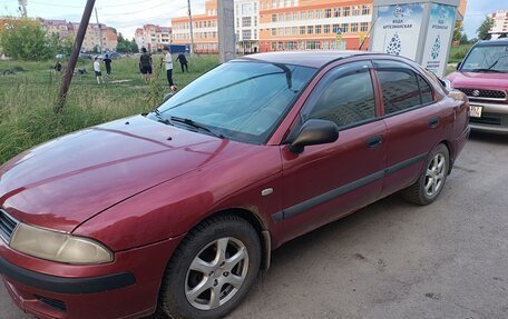 Mitsubishi Carisma I, 1999 год, 95 000 рублей, 3 фотография