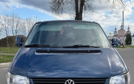 Volkswagen Caravelle T4, 2000 год, 1 460 000 рублей, 5 фотография