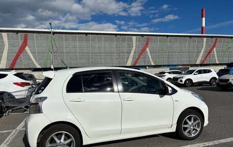 Toyota Vitz, 2010 год, 820 000 рублей, 3 фотография