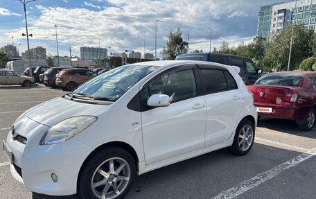 Toyota Vitz, 2010 год, 820 000 рублей, 7 фотография