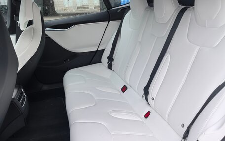 Tesla Model S I, 2017 год, 3 450 000 рублей, 4 фотография