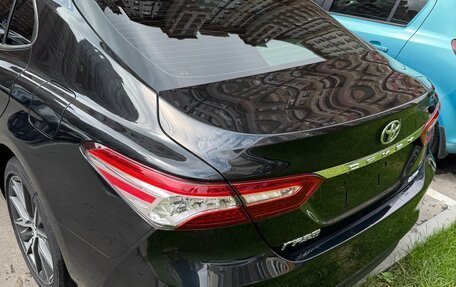 Toyota Camry, 2022 год, 3 650 000 рублей, 6 фотография
