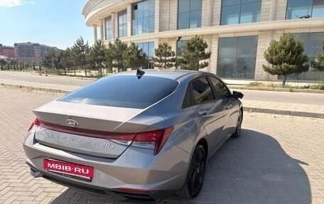 Hyundai Elantra, 2020 год, 1 750 000 рублей, 4 фотография