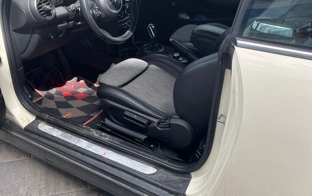 MINI Cabrio, 2019 год, 2 450 000 рублей, 10 фотография