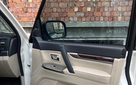 Mitsubishi Pajero IV, 2019 год, 3 330 000 рублей, 16 фотография