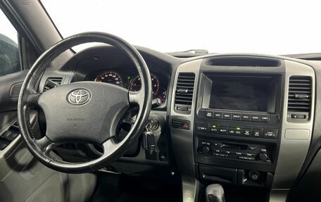 Toyota Land Cruiser Prado 120 рестайлинг, 2003 год, 1 500 000 рублей, 15 фотография