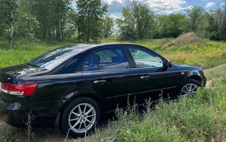 Hyundai Sonata VI, 2006 год, 580 000 рублей, 2 фотография