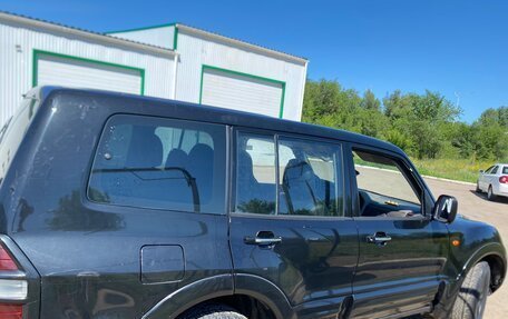 Mitsubishi Pajero III рестайлинг, 2002 год, 700 000 рублей, 6 фотография