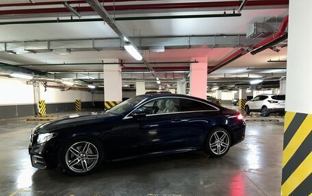 Mercedes-Benz E-Класс, 2017 год, 3 620 000 рублей, 5 фотография