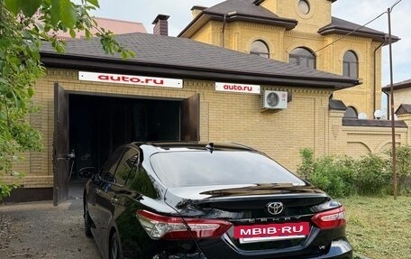 Toyota Camry, 2021 год, 3 250 000 рублей, 3 фотография