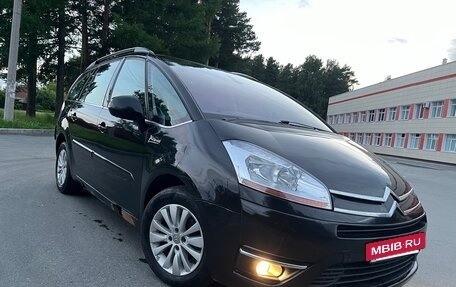 Citroen C4 Picasso II рестайлинг, 2009 год, 615 000 рублей, 2 фотография