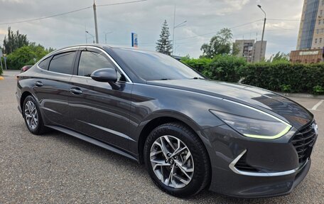 Hyundai Sonata VIII, 2022 год, 2 650 000 рублей, 3 фотография