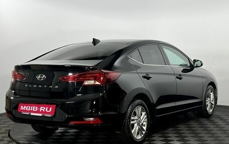 Hyundai Elantra VI рестайлинг, 2019 год, 1 655 000 рублей, 6 фотография