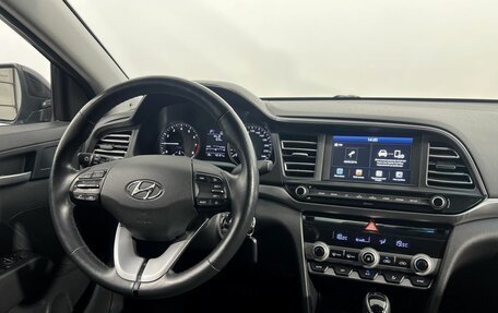 Hyundai Elantra VI рестайлинг, 2019 год, 1 655 000 рублей, 15 фотография