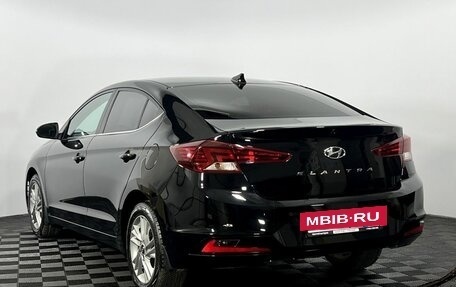 Hyundai Elantra VI рестайлинг, 2019 год, 1 655 000 рублей, 8 фотография