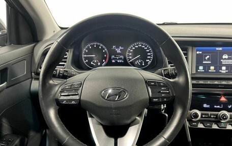 Hyundai Elantra VI рестайлинг, 2019 год, 1 655 000 рублей, 16 фотография