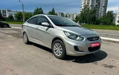 Hyundai Solaris II рестайлинг, 2012 год, 700 000 рублей, 1 фотография