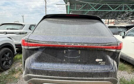Lexus RX IV рестайлинг, 2024 год, 6 890 000 рублей, 3 фотография