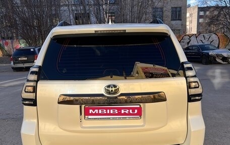 Toyota Land Cruiser Prado 150 рестайлинг 2, 2020 год, 6 800 000 рублей, 4 фотография