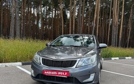 KIA Rio III рестайлинг, 2014 год, 750 000 рублей, 2 фотография
