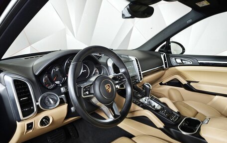 Porsche Cayenne III, 2018 год, 4 297 000 рублей, 19 фотография
