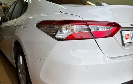 Toyota Camry, 2019 год, 2 900 000 рублей, 4 фотография